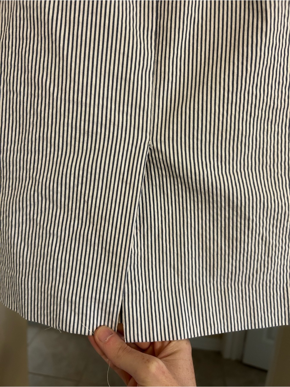 Ann Taylor Factory Pinstripe Blue and White Tie Belt Size 2 Midi Skirt - Picture 4 of 7
